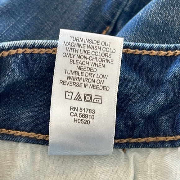 Maurices Mid-rise Blue Jean Size Small X-Long - Picture 6 of 12